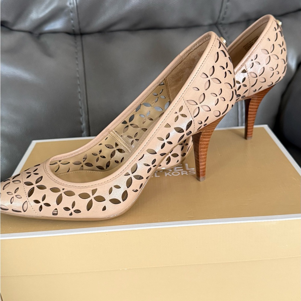 Michael Kors Beige Floral Cutout Heels